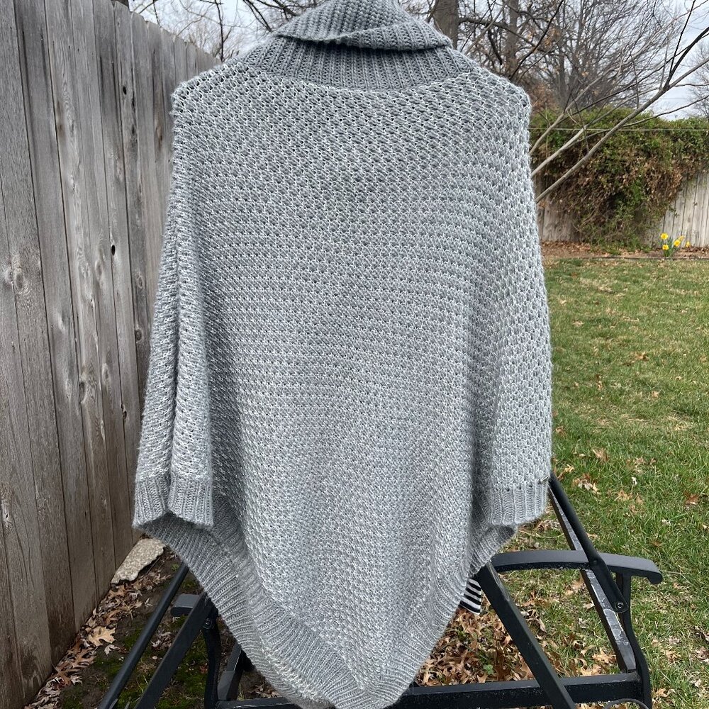 Calvin Klein Metallic Turtleneck Shawl / Cape – OS